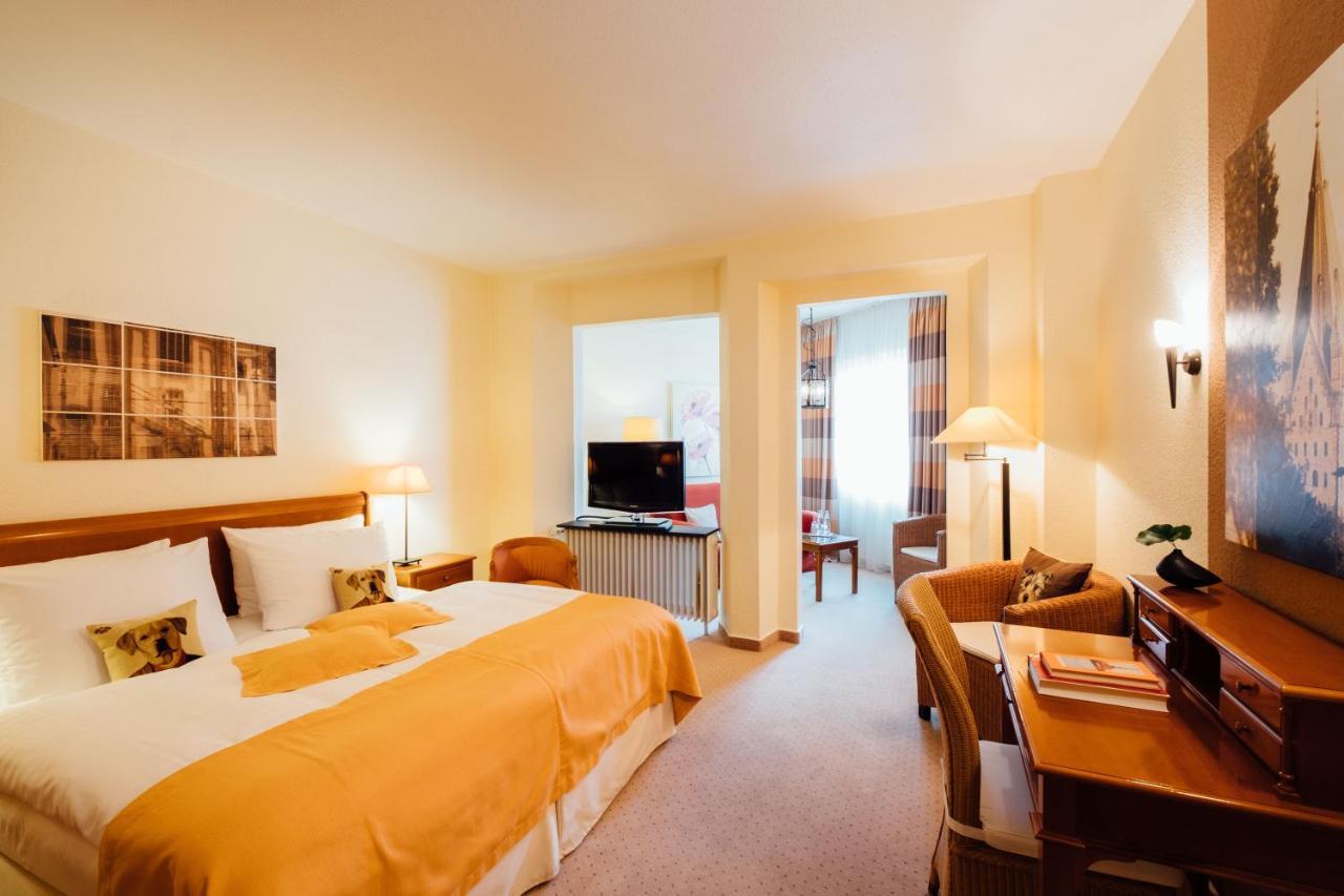 Hotel Zur Muehle パーダーボルン エクステリア 写真
