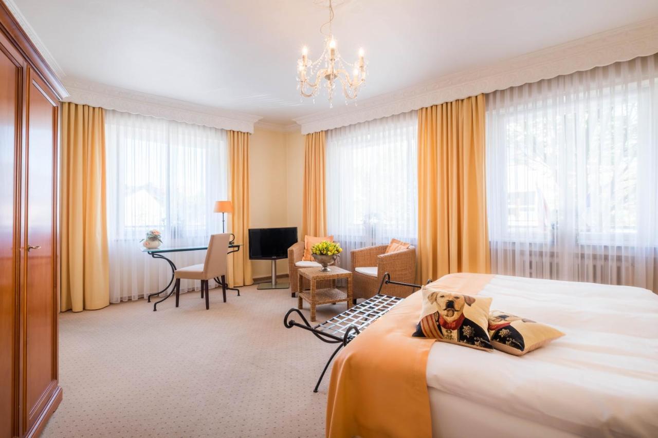 Hotel Zur Muehle パーダーボルン エクステリア 写真