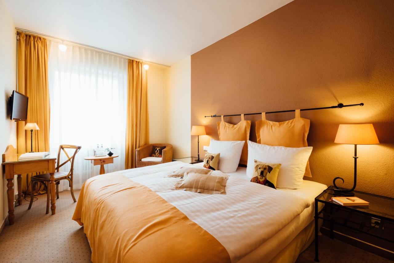 Hotel Zur Muehle パーダーボルン エクステリア 写真